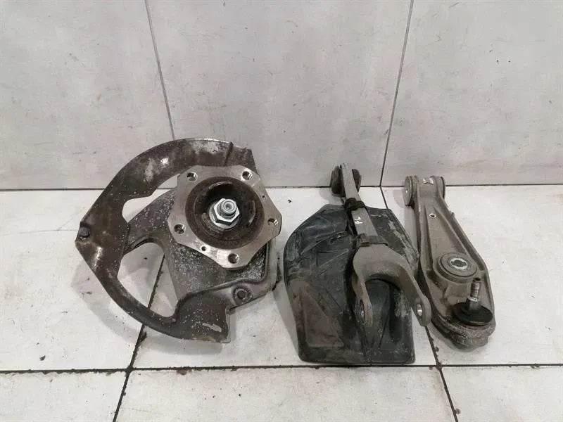 Porsche Boxster 718 Left Front Hub 99134115706 Wheel Bearing Housing Front Left