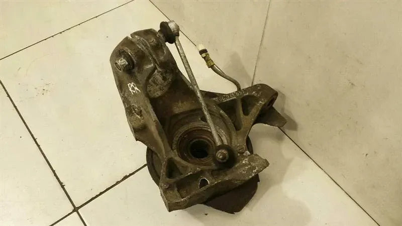 Porsche Boxster 986 Right Rear Hub 99634165710 Wheel Bearing Case Rear Right