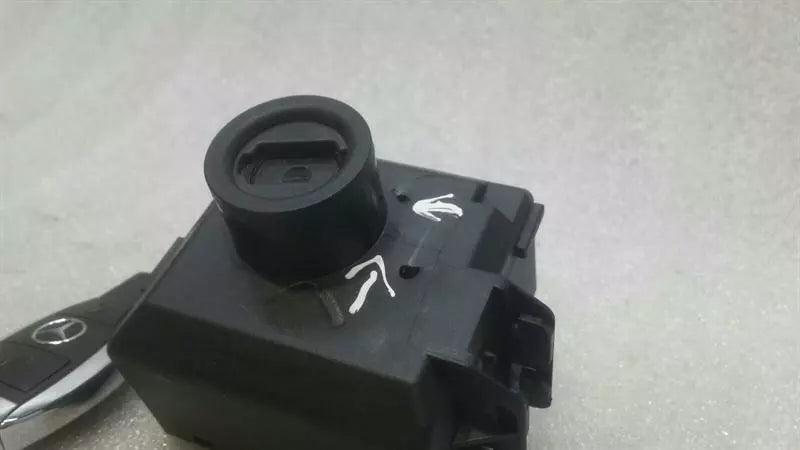 Mercedes A Class W176 Ignition Lock A2469054702 EZS Control Unit Key Key