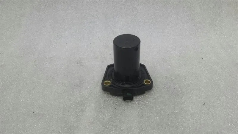 Mercedes A Class W176 Oil Level Sensor A6511530132 Oil Level Switch OM651