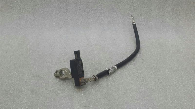 Mercedes C W205 battery cable A0009056507 battery wiring harness