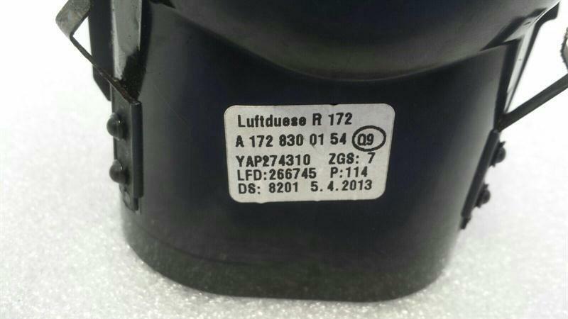 Mercedes SLK R172 Air Vent A1728300154 Ventilation Nozzle Vent