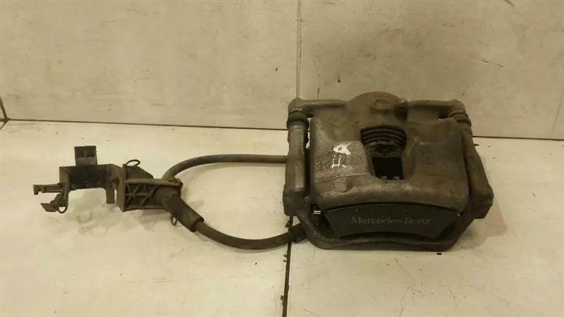 Mercedes GLA X156 Right Front Caliper A0004217481 Brake Caliper Front Right
