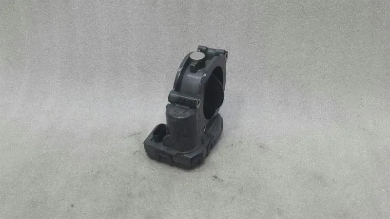 Mercedes C W205 Throttle Body A6510900470 Throttle Body OM651 Diesel W212 R172