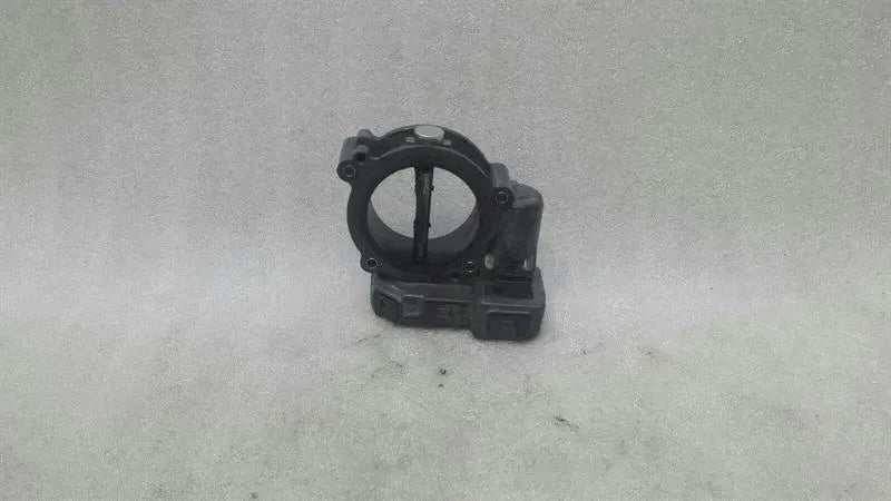 Mercedes C W205 Throttle Body A6510900470 Throttle Body OM651 Diesel W212 R172
