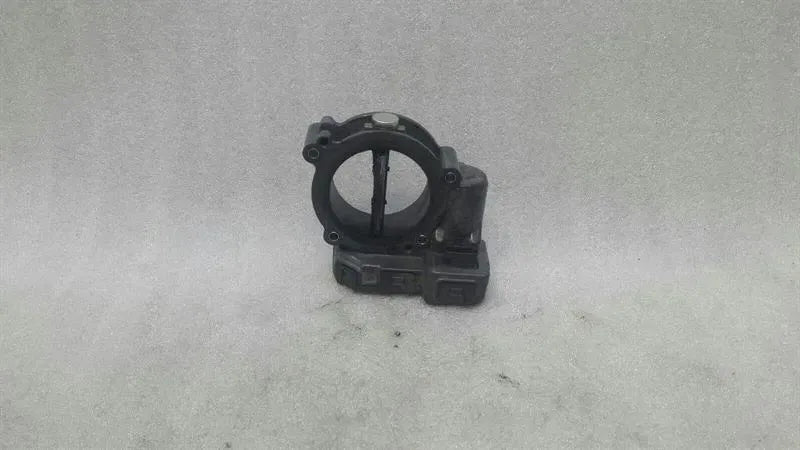 Mercedes C W205 Throttle Body A6510900470 Throttle Body OM651 Diesel W212 R172