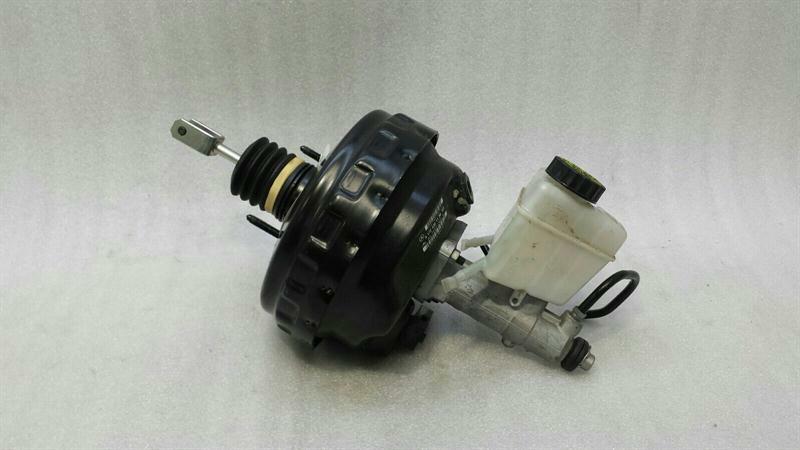 Mercedes SLK R172 Brake Servo A1724300730 Brake Booster