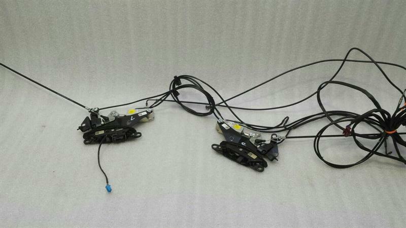 Mercedes SLK R172 Roof Hydraulic Cylinder Hinge A1727900371 Hydraulic Cylinder
