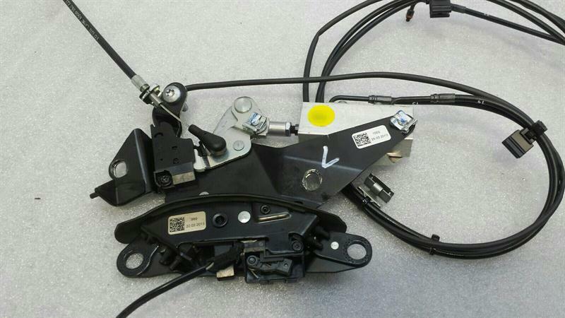 Mercedes SLK R172 Roof Hydraulic Cylinder Hinge A1727900371 Hydraulic Cylinder