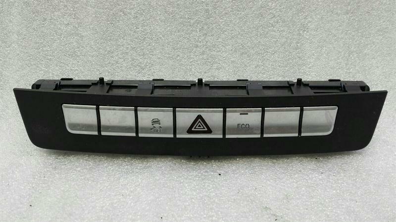 Mercedes SLK R172 Switch Block Hazard Switch A1729051000 Switch