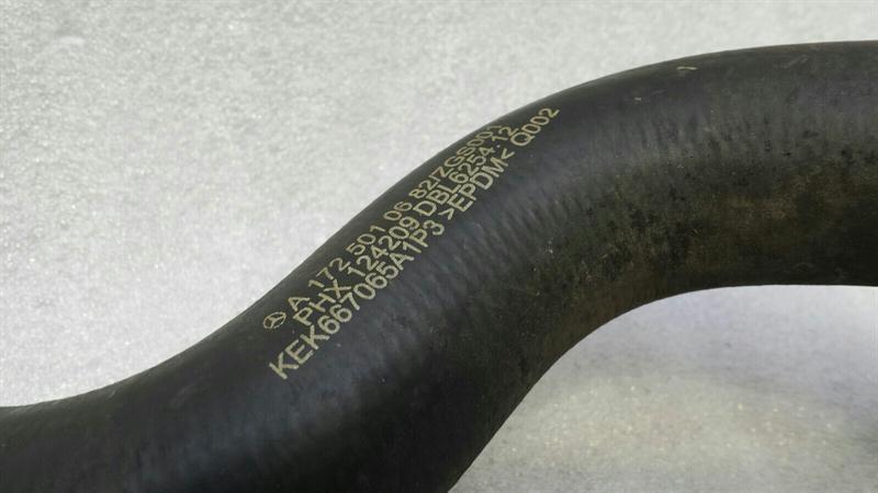 Mercedes SLK R172 cooling pipe A1725010682 cooling water hose hose