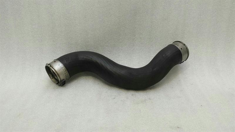 Mercedes SLK R172 intercooler pipe A1725280000 pressure pipe charge air pipe OM651