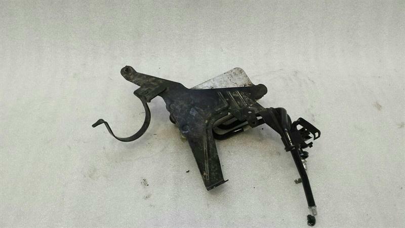 Mercedes SLK R172 Engine Oil Cooler A0995002300 Oil Cooler Radiator