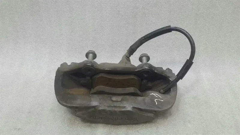Mercedes C W205 Left Front Caliper A0114219598 Brake Caliper Front Left AMG Pack