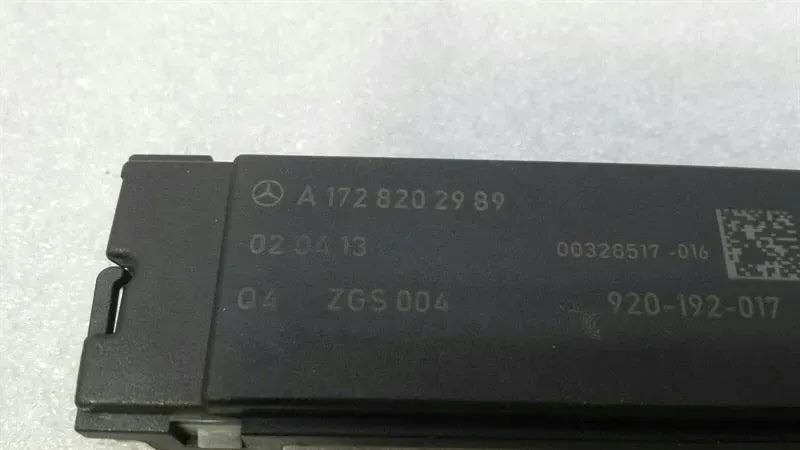 Mercedes SLK R172 Aerial / Antenna A1728202989 Antenna