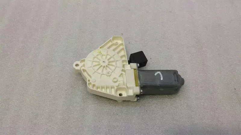 Mercedes SLK R172 left door window motor A2078200542 window regulator motor left