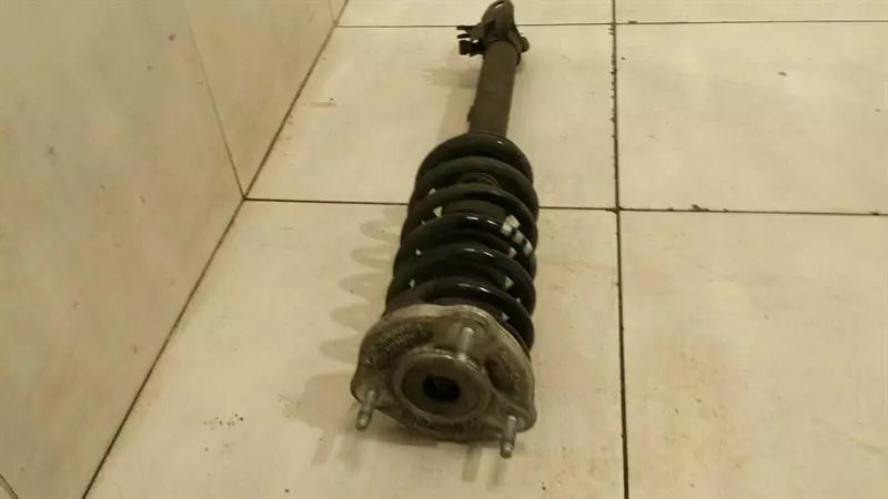 Mercedes C Class W205 Shock Absorber Front A2053208330 Shock Absorber Front Right