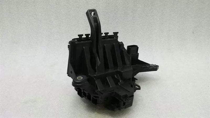Mercedes C Class W205 Fuse Box A2055402050 Fuse Box