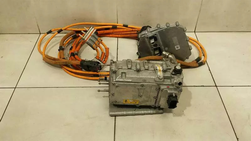 Mercedes C300 W205 A2059000417 HYBRID DRIVE TRANSMISSION UNIT INVERTER