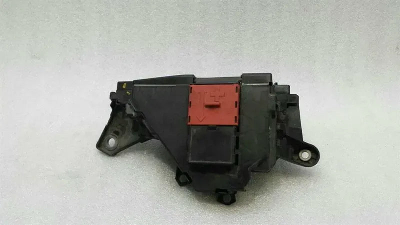 Mercedes C Class W205 Fuse Box A2055402050 Fuse Box
