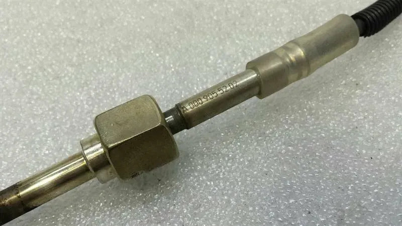 Mercedes C Class W205 Lambda Sensor A0009055202 Oxygen Sensor Temperature OM651