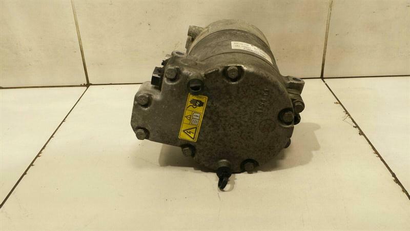 Mercedes C Class W205 A/C Compressor A0008301901 Air Conditioning Compressor