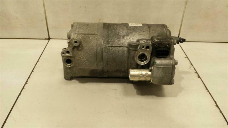 Mercedes C Class W205 A/C Compressor A0008301901 Air Conditioning Compressor