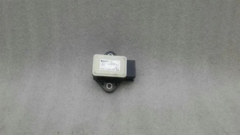 Mercedes E Class W212 W204 W207 Yaw Rate Sensor A0055422618 Rotation Rate Sensor