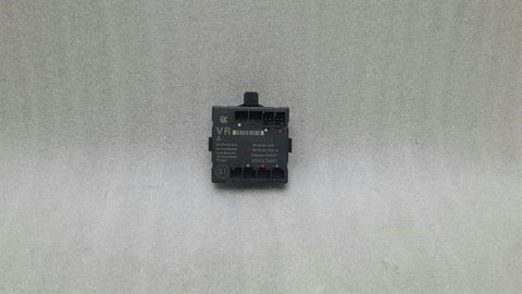 Mercedes E Class W212 Right Door Module A2129004502 Door Control Unit Front Right