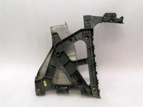 Audi RS5 8T rear RHS bumper bracket 8T0807454B bumper holder rear right