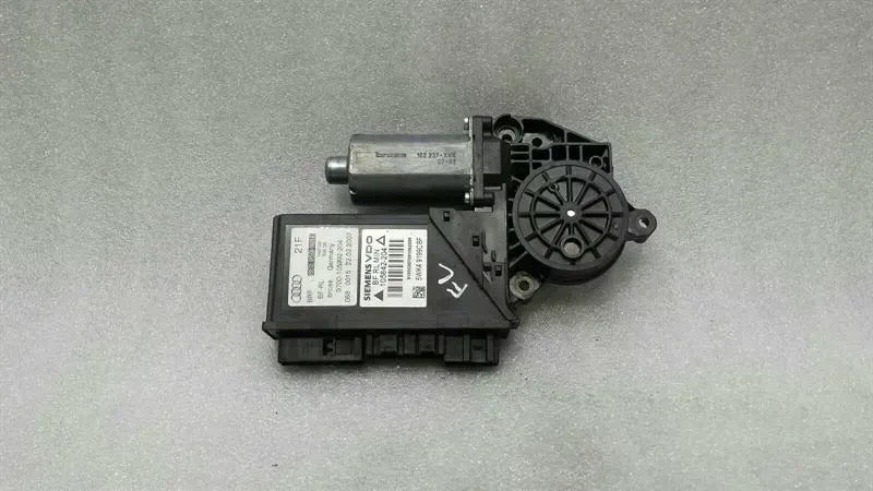 Audi RS4 8E B7 A4 RHD front left door window engine 8E2959801F right handlebar