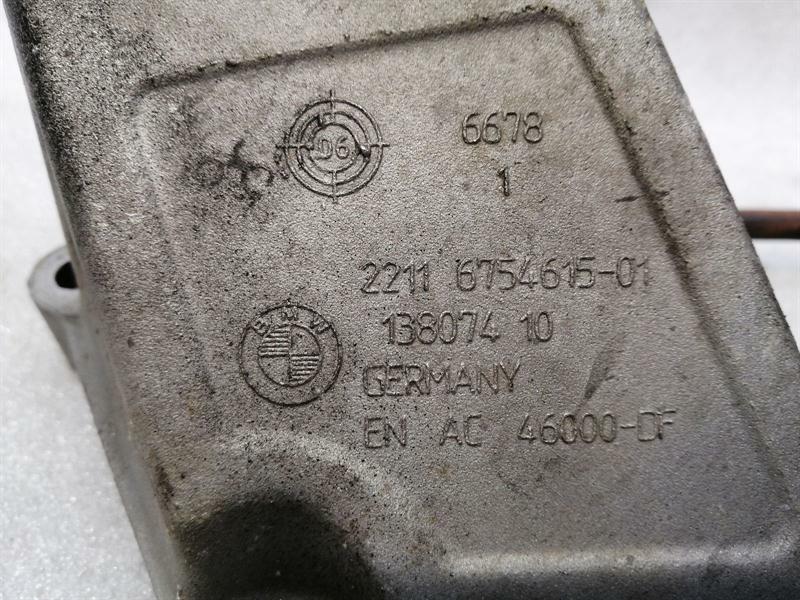 BMW 7 series E65 ALPINA B7 V8 engine mount 6754615 engine holder left + right