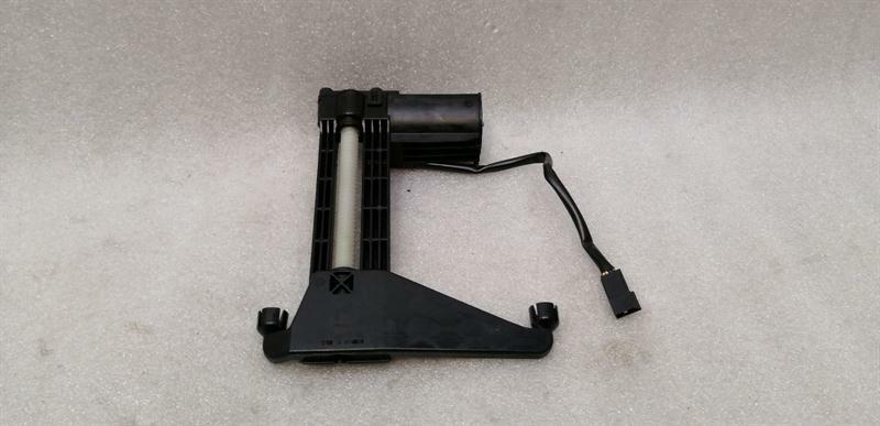 BMW 7 Series E65 headrest adjustment engine 7121096 adjustment servomotor headrest