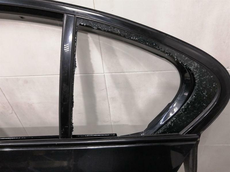 BMW 5 Series F10 Left Rear Door 7206113 Door Rear Left SHADOW LINE