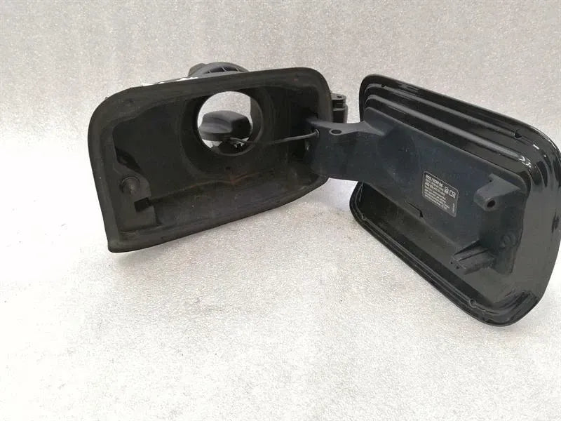 BMW 5 Series F10 fuel filler cap 51177204365 fuel cap tank flap