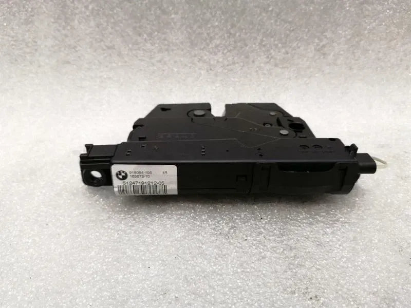 BMW 5 Series F10 F30 boat lock 7224692 tailgate lock