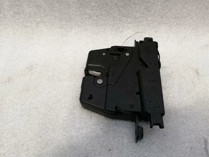 BMW 5 Series F10 F30 boat lock 7224692 tailgate lock