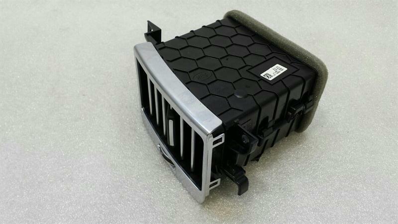 RANGE ROVER L405 left air vent CK52-046B31-AC ventilation nozzle ventilation grille left