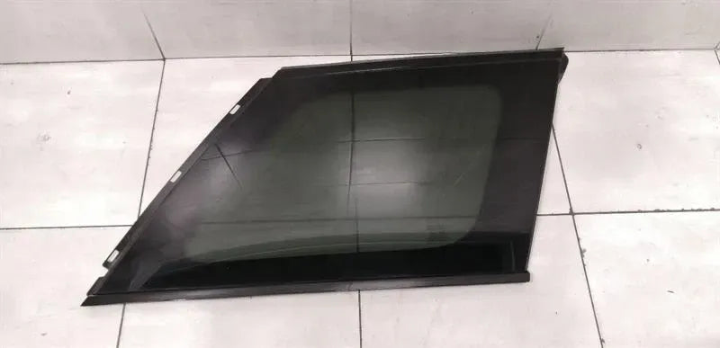 Range Rover L405 Right Rear Quarter Glass LR062147 Door Panel 1/4 Rear Right