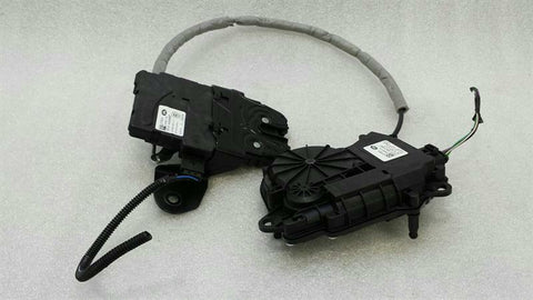 Range Rover L405 Boot Lock With Actuator CPLA-404C10BD Tailgate Lock Set