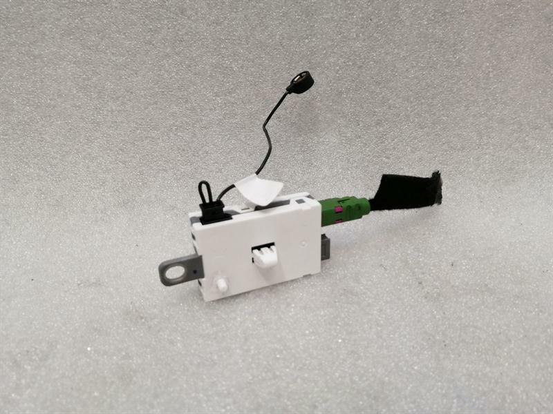 LAND ROVER RANGE ROVER L405 Aerial / Antenna BJ32-19G255-AA Antenna