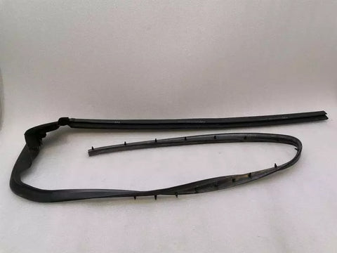 Ferrari 458 F142 Spider Door Seal 84685100 Left Inner Door Seals