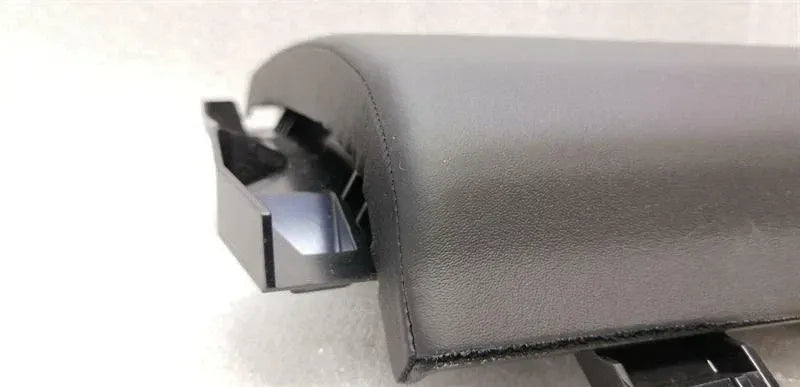 LAND ROVER RANGE ROVER L405 Knee Cover Leather RHD RIGHT HANDLE