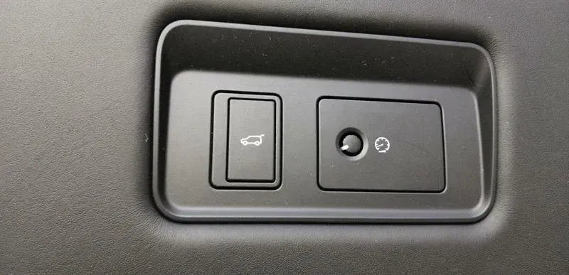 LAND ROVER RANGE ROVER L405 Knee Cover Leather RHD RIGHT HANDLE