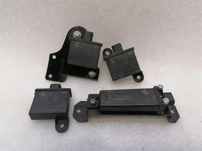 Ferrari 458 F142 Spider Electronic Module 237966 TPMS Control Unit
