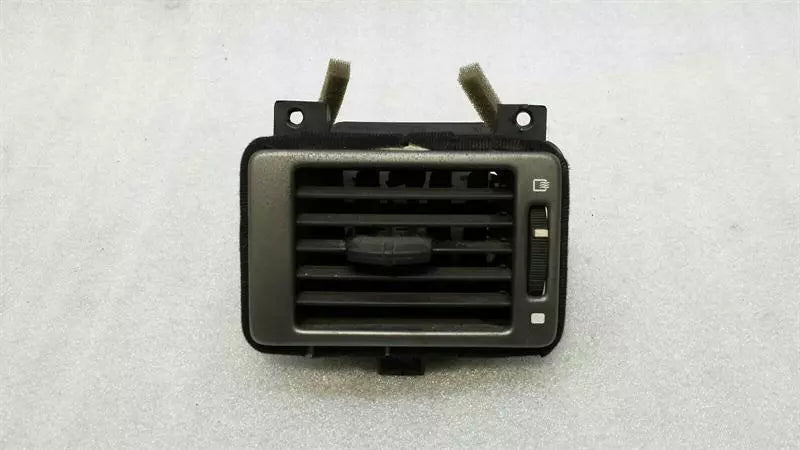 ASTON MARTIN VANTAGE V8 Air Vent 8D33-046B30-AA Vent Nozzle Vent LI
