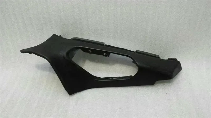 Aston Martin Vantage V8 Right Quarter Panel G633-312B10-AD Cover Right