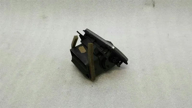 ASTON MARTIN VANTAGE V8 Air Vent 8D33-046B30-AA Vent Nozzle Vent LI