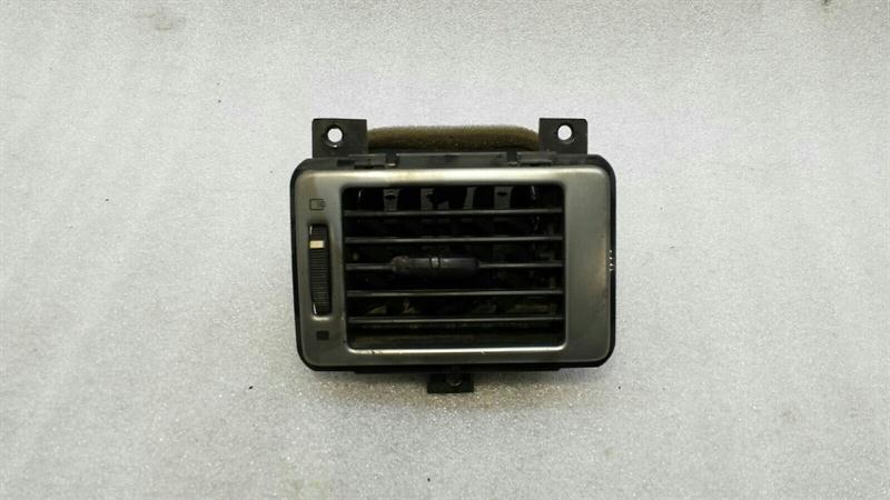 ASTON MARTIN VANTAGE V8 Air Vent 8D33-046B30-AB Vent Nozzle Vent RE