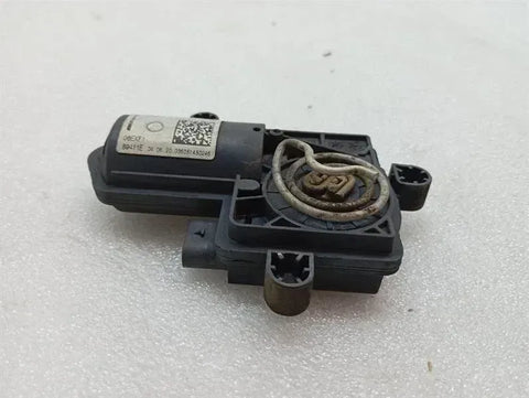 Mercedes C Class W205 Right Exhaust Actuator A2909064100 Exhaust Actuator Hi Re